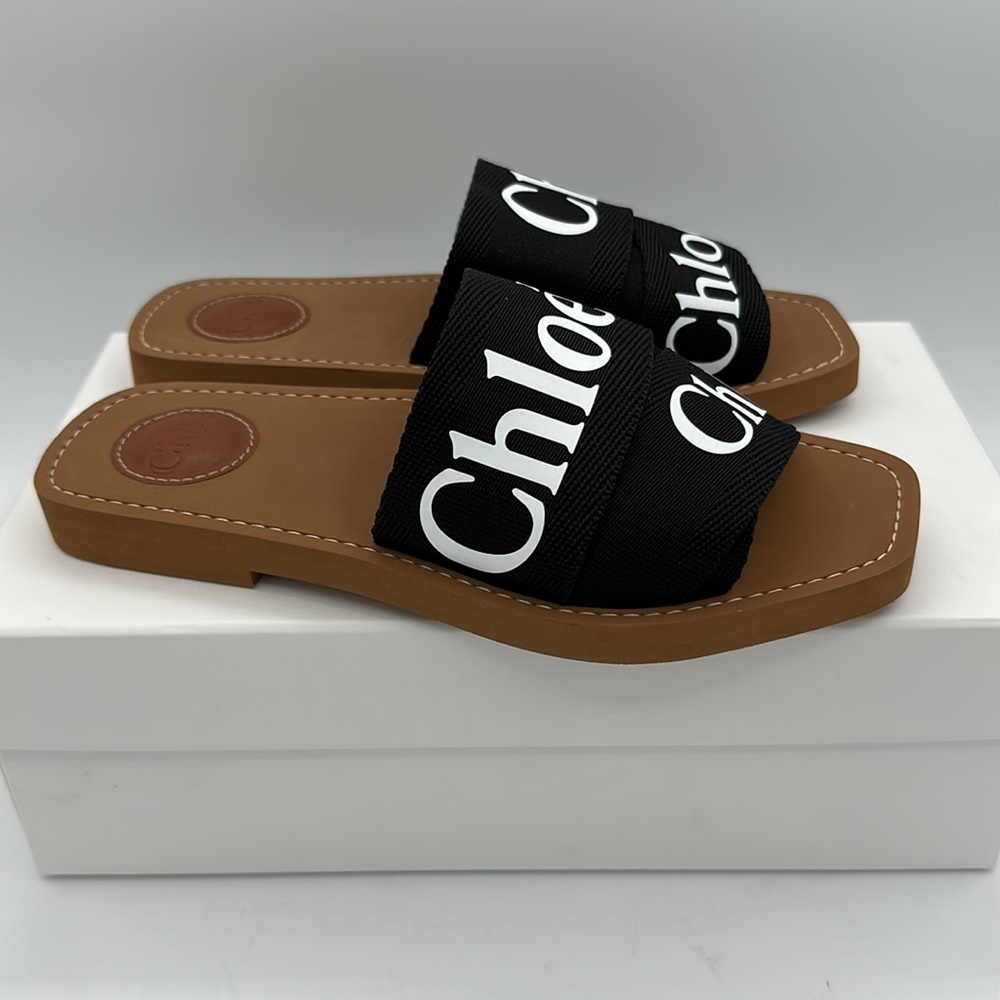 Chloe Woody Logo Slide Sandals Black Size 35 EU / 5 US NIB - Picture 3 of 10